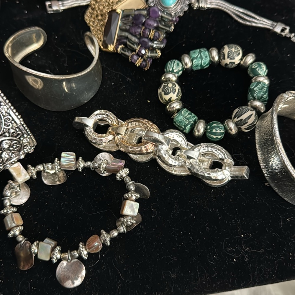 Lot of bracelets - Picture 3 of 8